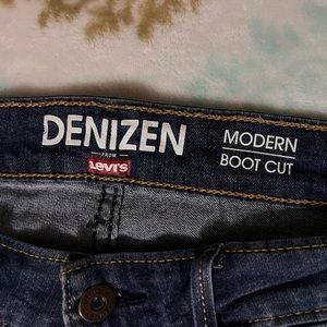 Like New Denizen Bootcut Jeans size 10S